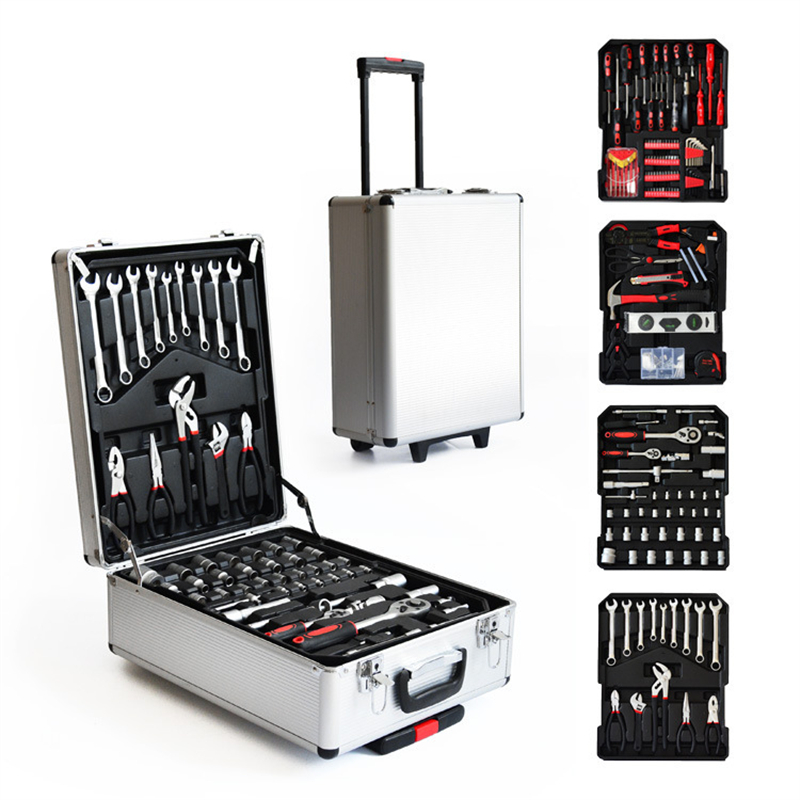 Socket Set - طقم أدوات ميكانيكية للسيارات مكون من